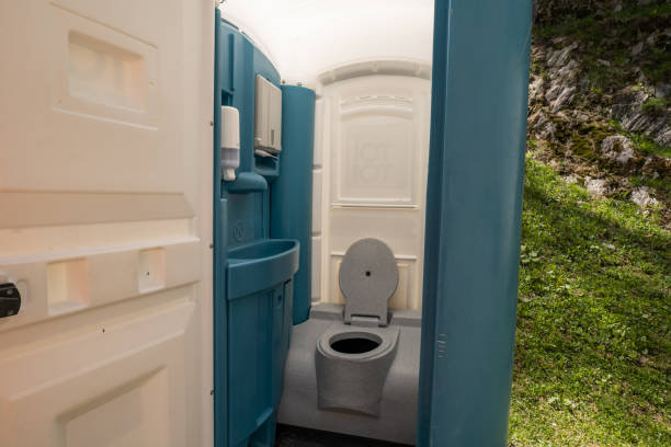 Portable Toilet Options We Offer in Waterloo, WI