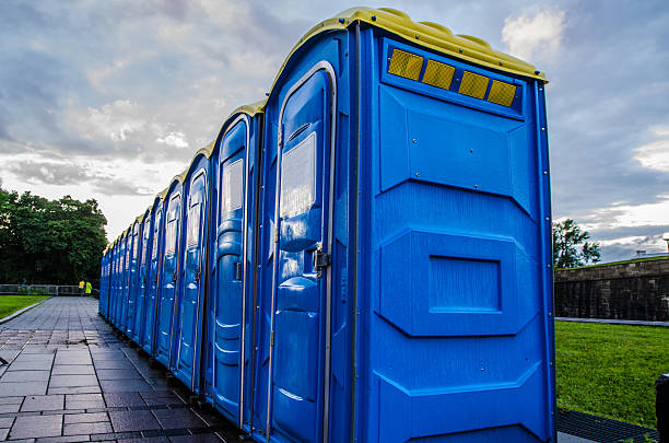 Best Portable restroom trailer rental  in Waterloo, WI